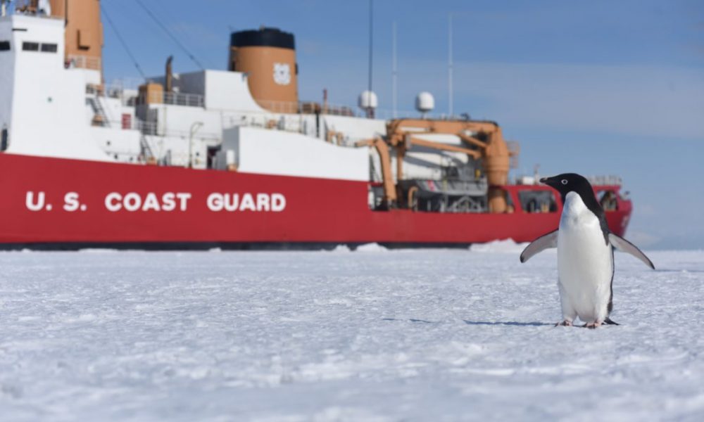 VIDEO POLAR STAR BREAKING THE ICE OF ANTARCTICA Maritime Herald