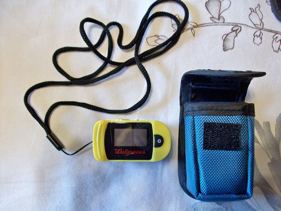 Fingertip Pulse Oximeter