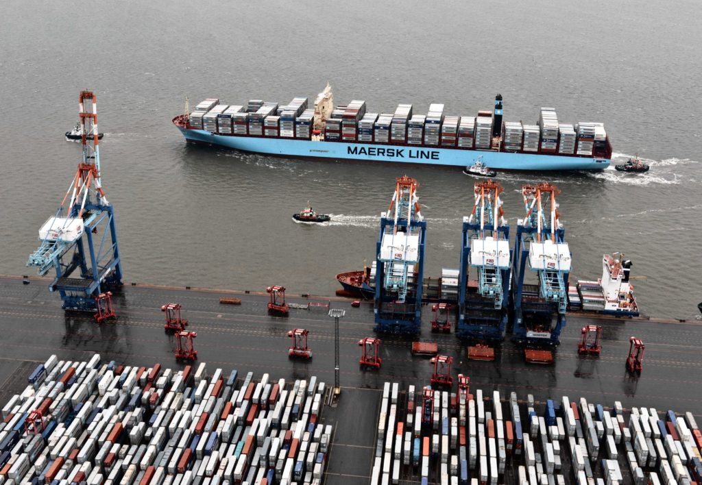 Maersk Line posted finance loss of 151 million USD in Q2 2016 Maritime Herald